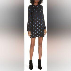 Equipment long sleeve lightning bolt print dress size M